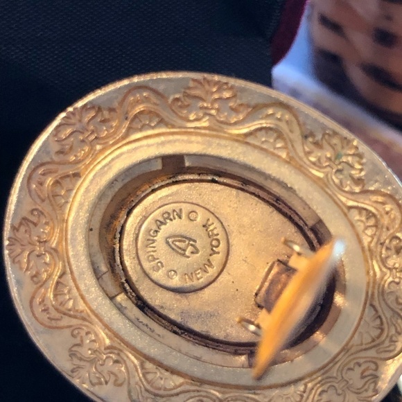 VERY RARE Spingarn NY Clip Earrings - Picture 3 of 4